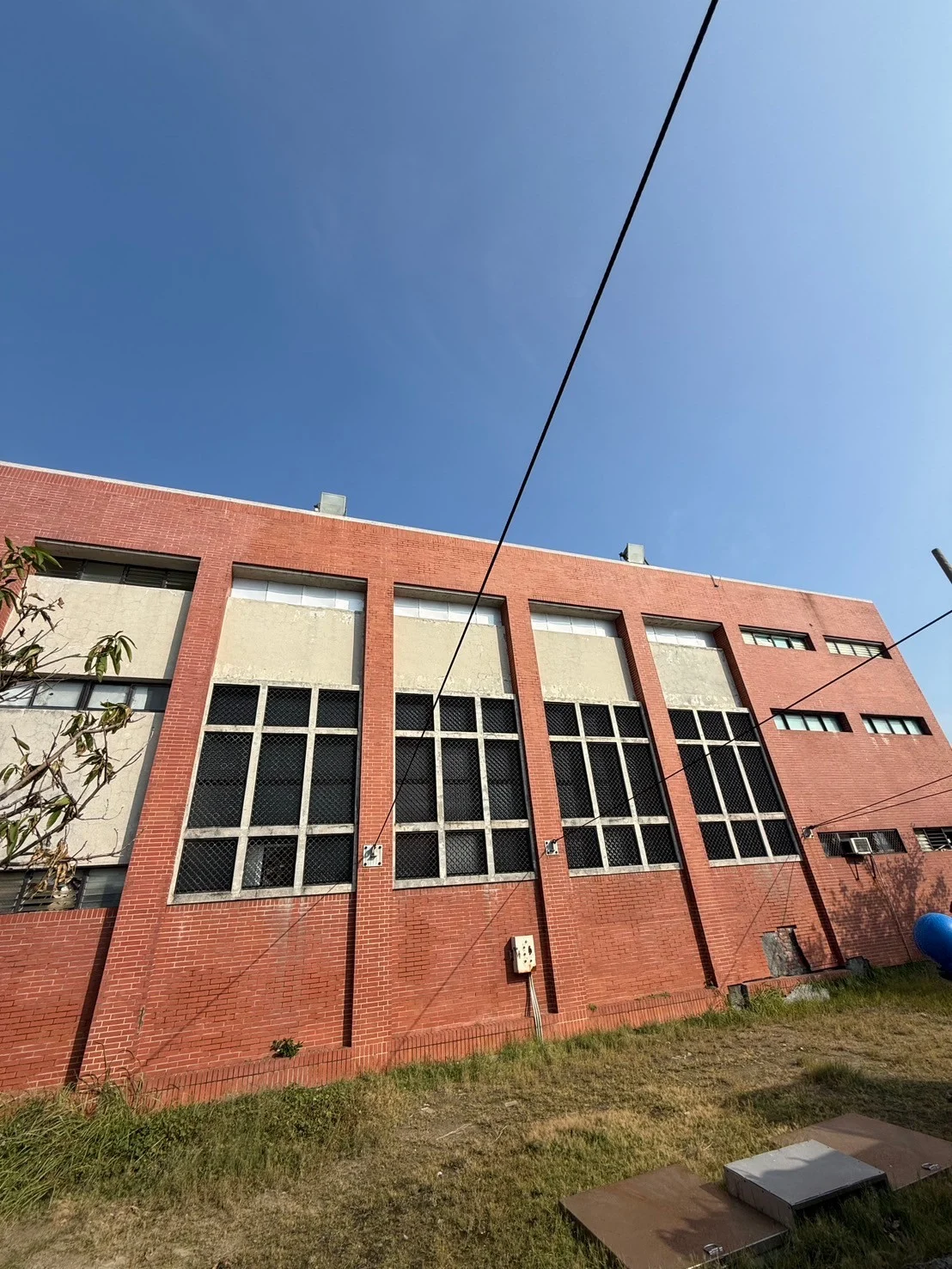 Line Album 運動場塑鋁板封板工程 250324 13